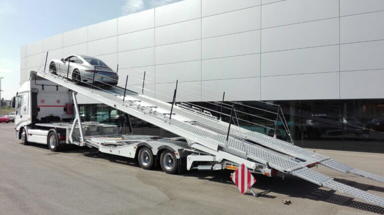 New in 2017! The arrival of the new car transporter with a capacity for 8 cars